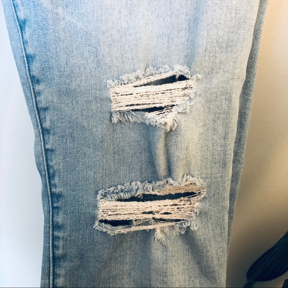 Abercrombie & Fitch Distressed Jeans - Picture 3 of 4